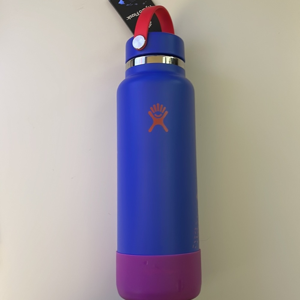 Hydro Flask - Picture 2 of 4